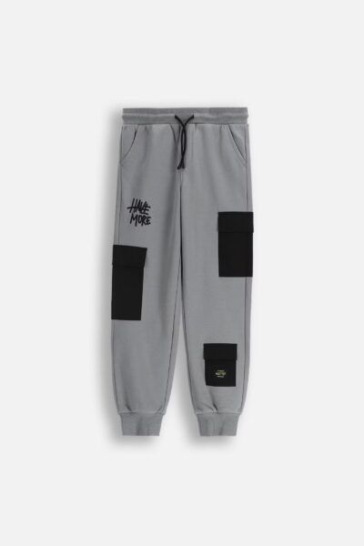 #!trpst#trp-gettext data-trpgettextoriginal=6599#!trpen#Alternative view of HLAČE ZA DJEČAKE#!trpst#/trp-gettext#!trpen#